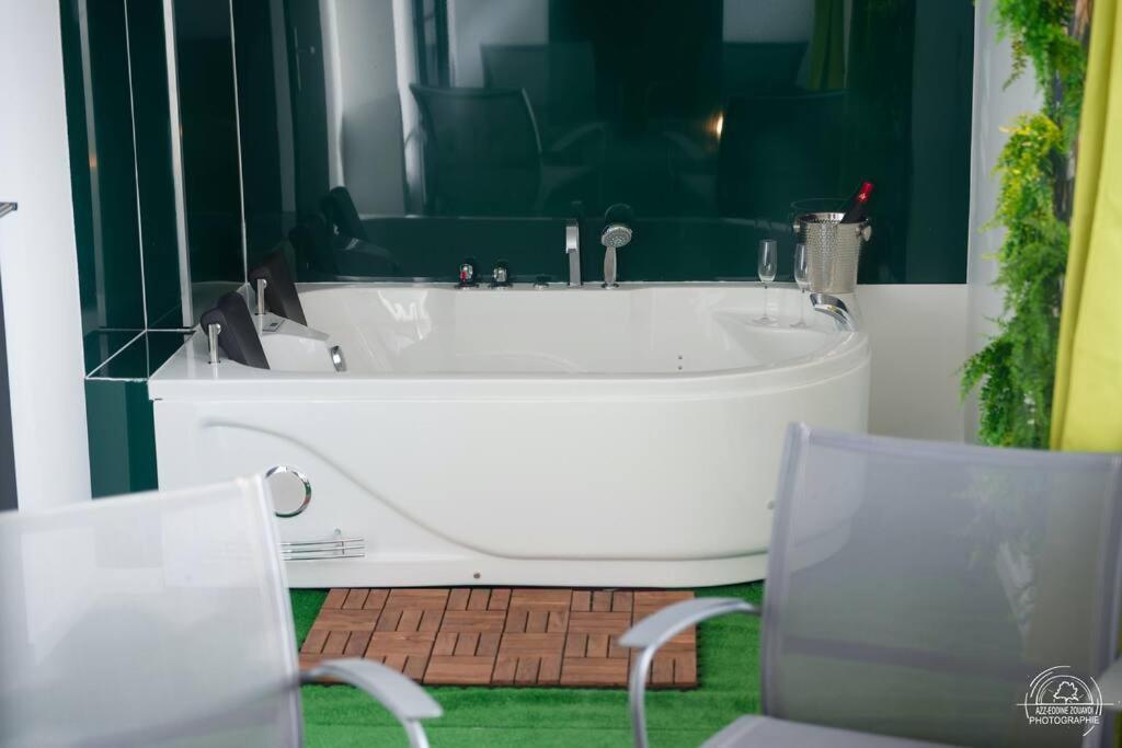 Suite Le Loft & Garden Et Spa By Nancyintimelounge Εξωτερικό φωτογραφία